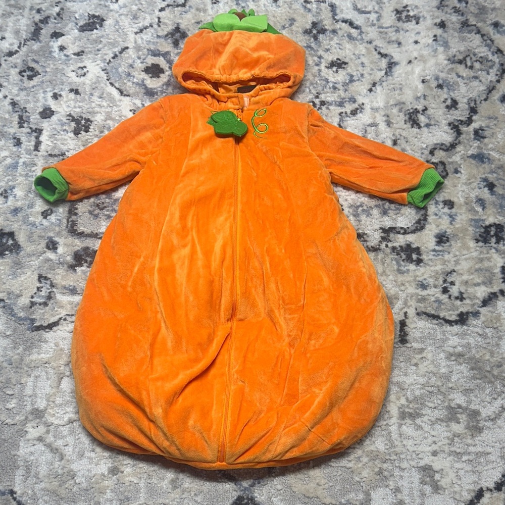 Hallow’s Eve Baby Pumpkin Bunting Costume 0-6M Orange Plush Hooded Halloween